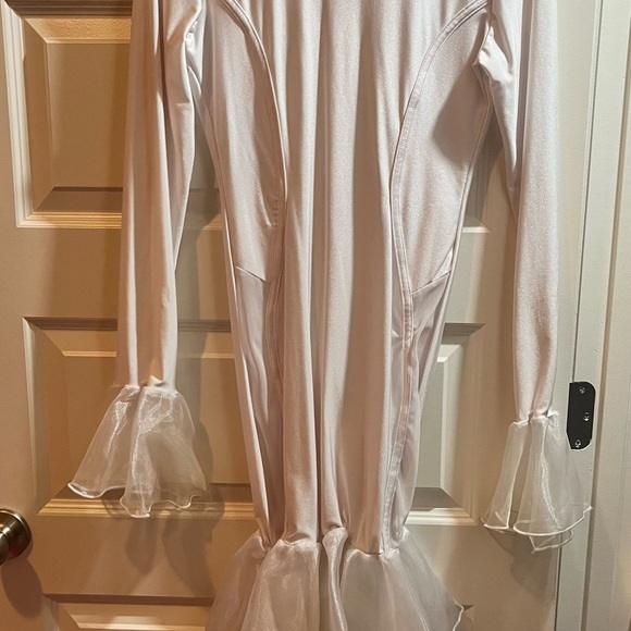 White photo shoot dress - Picture 4 of 4